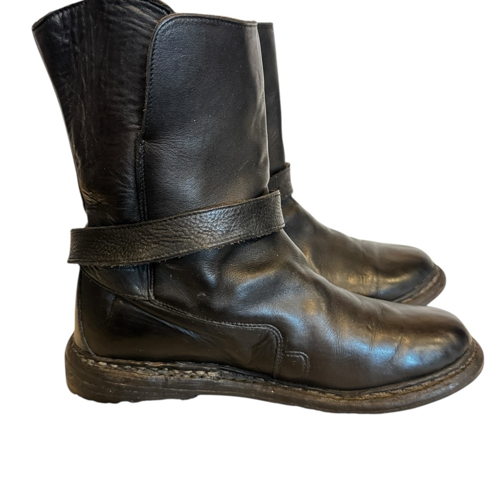 AUTHENTIC Burberry Leather Ankle Moto Boots (Vintage) - Picture 6 of 11